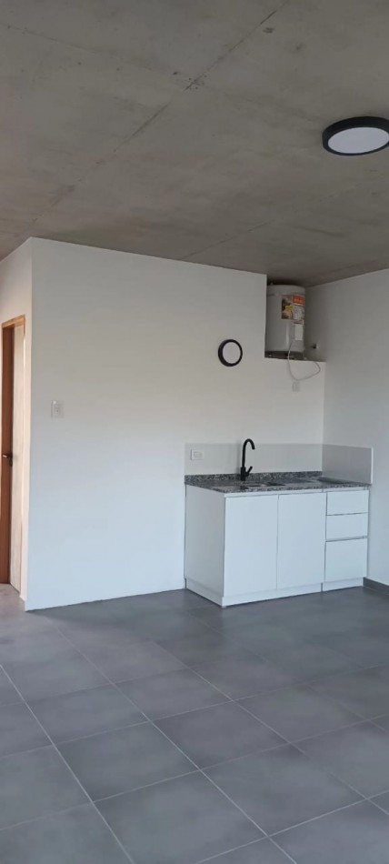 MONOAMBIENTE FINANCIADO EN VENTA CON TERRAZA PROPIA, PARRILA Y COCHERA CUBIERTA A ESTRENAR EN VELERIA DEL MAR