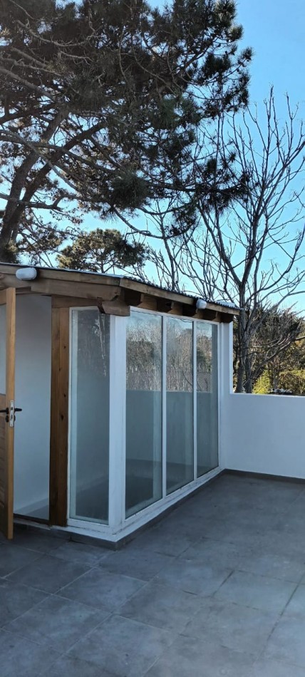 MONOAMBIENTE FINANCIADO EN VENTA CON TERRAZA PROPIA, PARRILA Y COCHERA CUBIERTA A ESTRENAR EN VELERIA DEL MAR