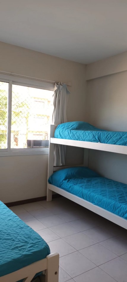 TRIPLEX EN VENTA EN PINAMAR NORTE 3 HABITACIONES 1 TOILLETE 2 BAÑOS COCHERA 