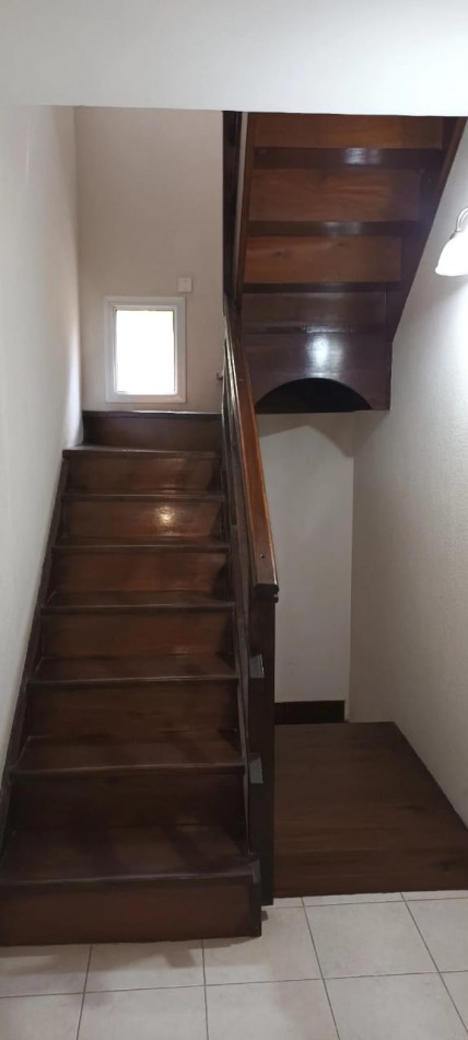 TRIPLEX EN VENTA EN PINAMAR NORTE 3 HABITACIONES 1 TOILLETE 2 BAÑOS COCHERA 