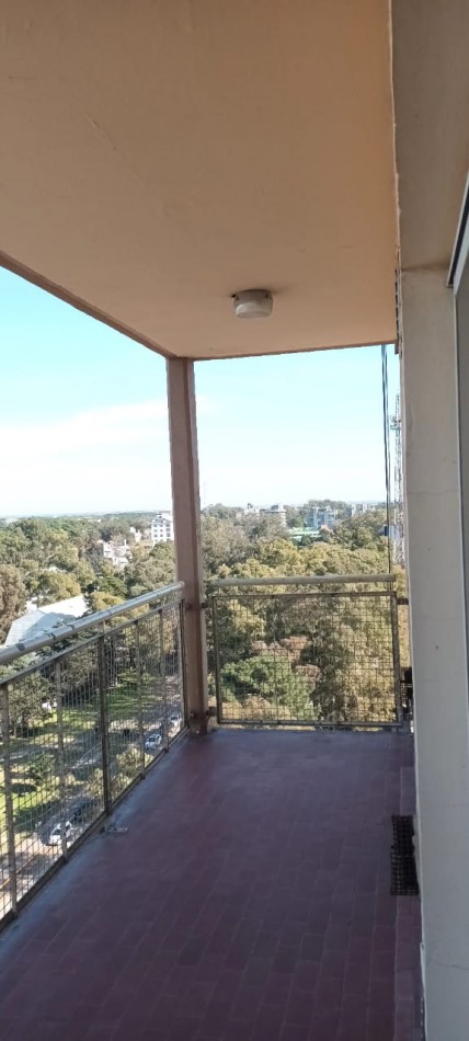 DEPARTAMENTO 2 AMBIENTES EN VENTA PINAMAR CENTRO