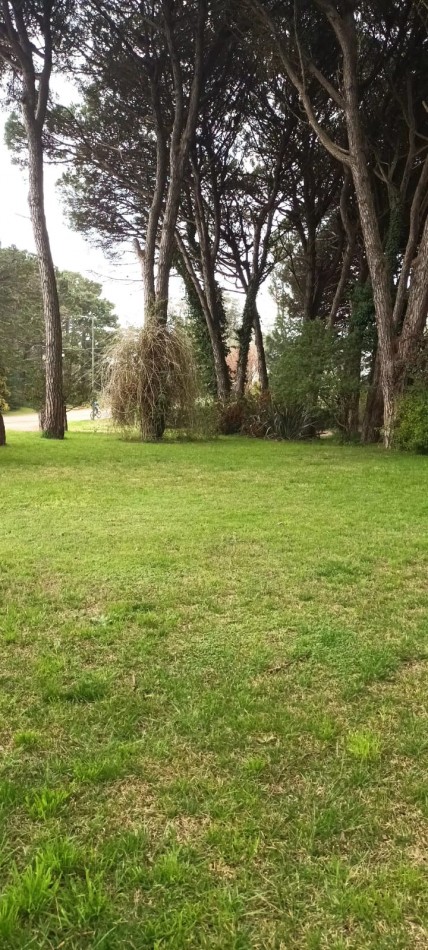 LOTE EN VENTA EN PINAMAR .UNIFAMILIAR.BARRIO EL GOLF