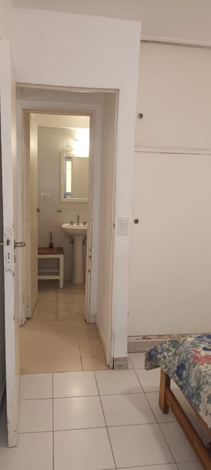 DEPARTAMENTO EN VENTA PINAMAR  CENTRO 2 AMBIENTES .ESCUCHAMOS OFERTAS