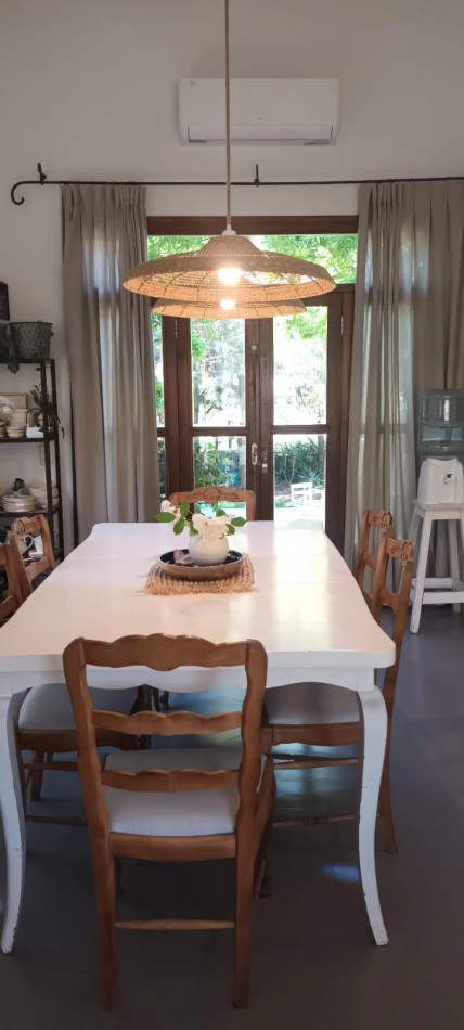   CASA EN   ALQUILER TEMPORARIO EN PINAMAR 2HABITACIONES.PILETA.