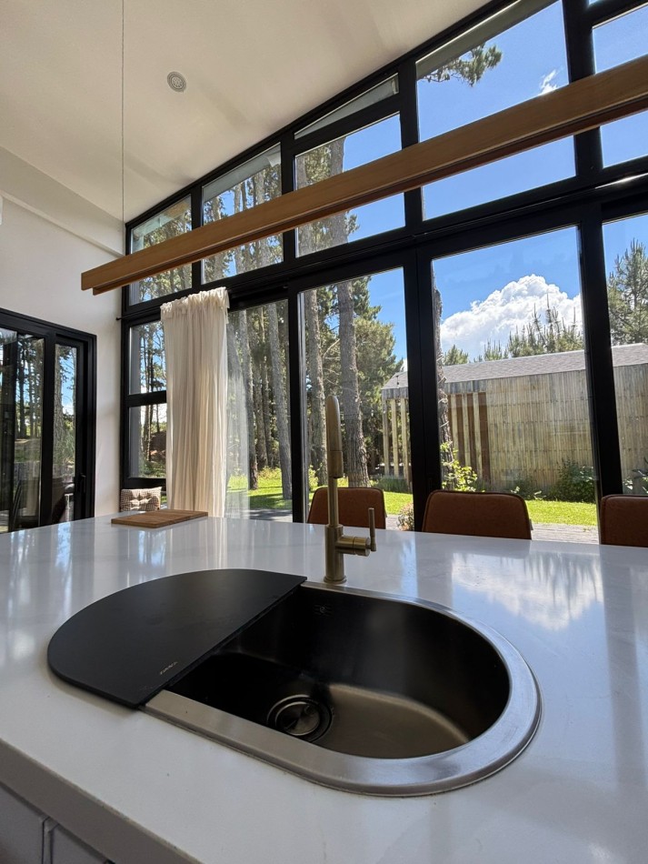 CASA EN ALQUILER TEMPORARIO EN LA HERRADURA