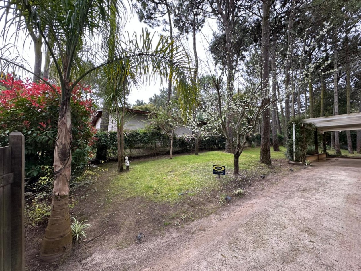 CASA EN ALQUILER TEMPORARIO 3HAB.2 BAÑOS.PARRILLA.JARDIN.ESTACIONAMIENTO CUBIERTO.BARRIO NAYADES