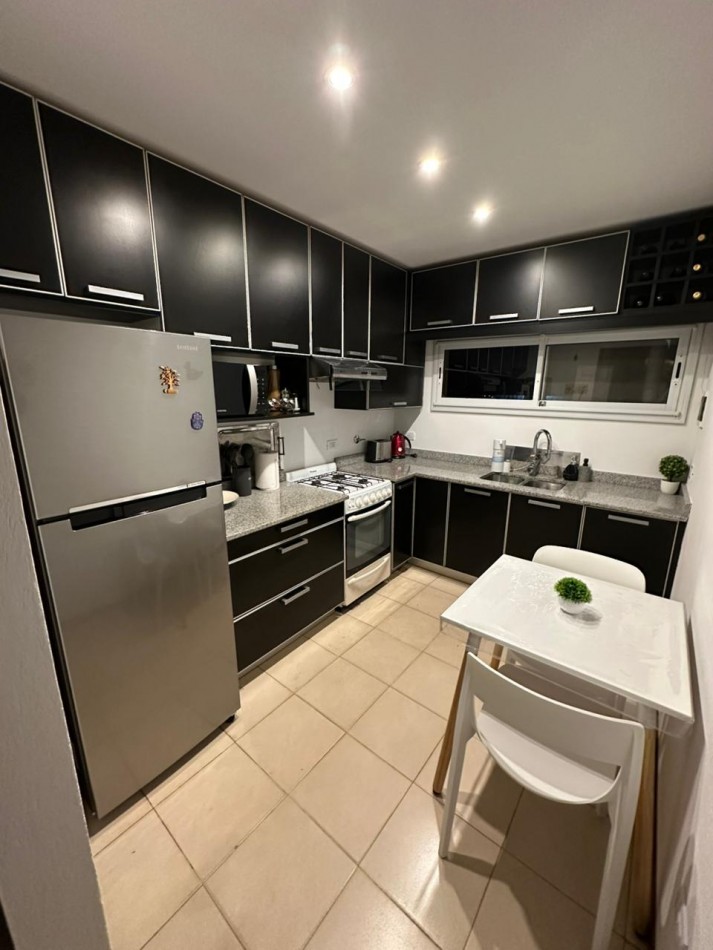 CASA EN ALQUILER TEMPORARIO 3HAB.2 BAÑOS.PARRILLA.JARDIN.ESTACIONAMIENTO CUBIERTO.BARRIO NAYADES