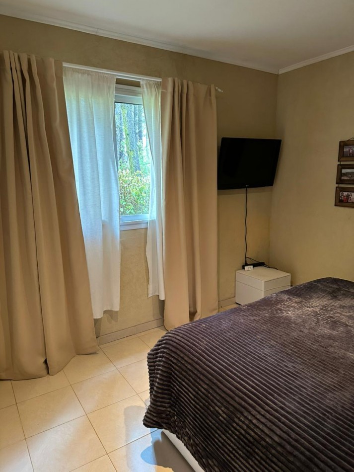 CASA EN ALQUILER TEMPORARIO 3HAB.2 BAÑOS.PARRILLA.JARDIN.ESTACIONAMIENTO CUBIERTO.BARRIO NAYADES