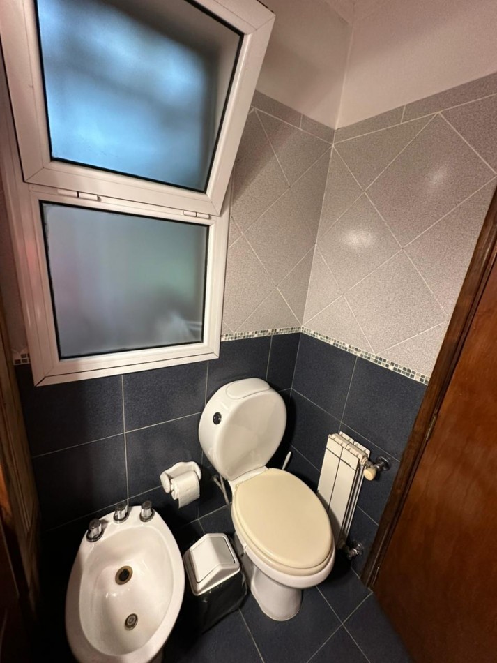 CASA EN ALQUILER TEMPORARIO 3HAB.2 BAÑOS.PARRILLA.JARDIN.ESTACIONAMIENTO CUBIERTO.BARRIO NAYADES