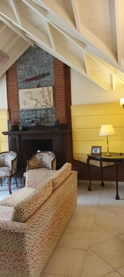 CASA EN ALQUILER EN  PINAMAR NORTE A 200 METROS DE LA PAYA  PARA  6 PERSONAS 