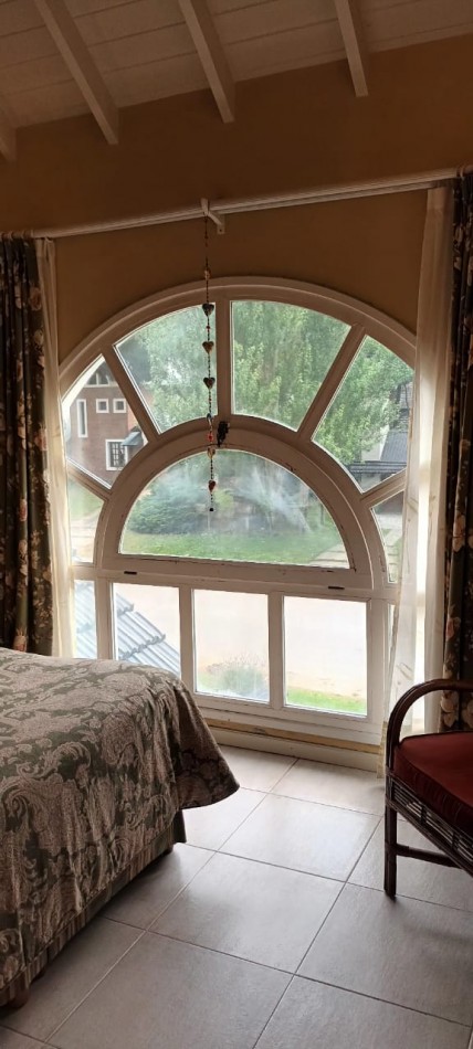 CASA EN ALQUILER EN  PINAMAR NORTE A 200 METROS DE LA PAYA  PARA  6 PERSONAS 