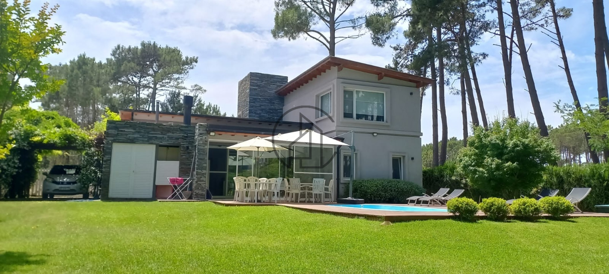 CASA EN VENTA EN BARRIO ALAMOS II- TOMAMOS EN FORMA DE PAGO  DEPARTAMENTO EN CABA o PINAMAR