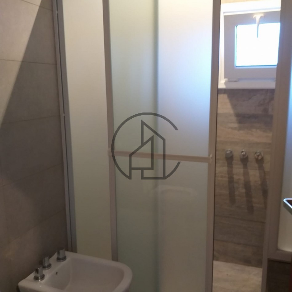 CASA EN VENTA EN BARRIO ALAMOS II- TOMAMOS EN FORMA DE PAGO  DEPARTAMENTO EN CABA o PINAMAR