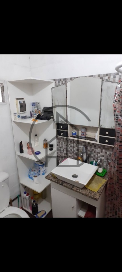 PH DE 4 DORM. EN VENTA  V. BALLESTER [SE ACEPTA PERMUTA POR DEPTO EN  ZONA NORTE , CABA Y PINAMAR ]