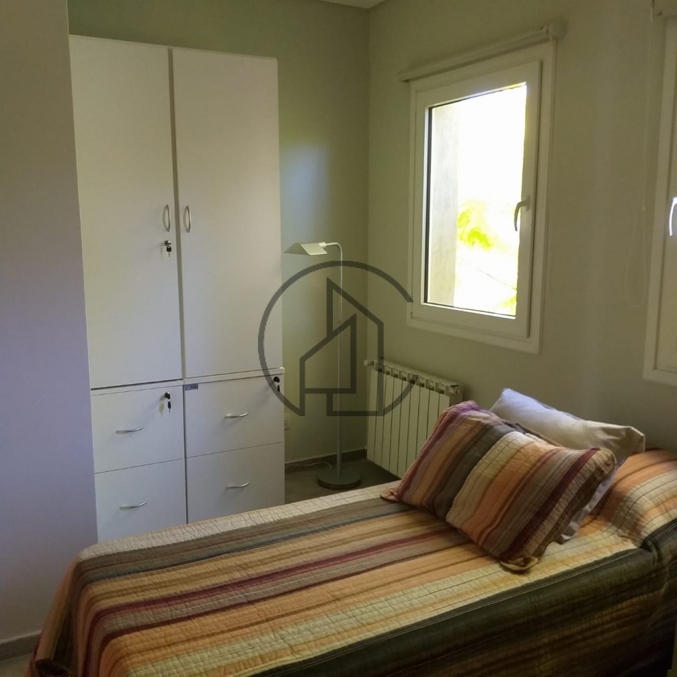 CASA EN VENTA EN BARRIO ALAMOS II- TOMAMOS EN FORMA DE PAGO  DEPARTAMENTO EN CABA o PINAMAR