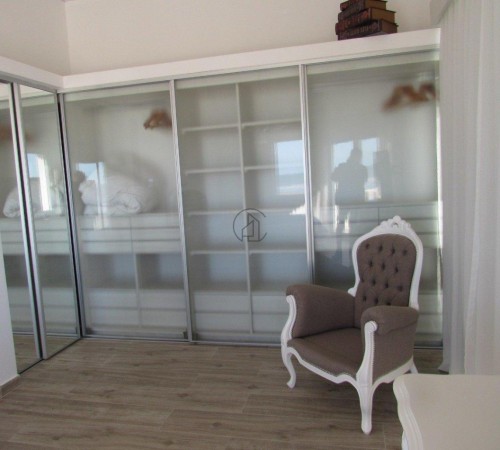 Casa en Venta Sobre La Playa en Carilo. Te Invitamos a Pasar Una Noche Para Descubrirla.