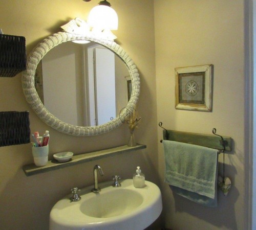   CASA EN VENTA  EN PINAMAR 2HABITACIONES.PILETA.GAS NATURAL