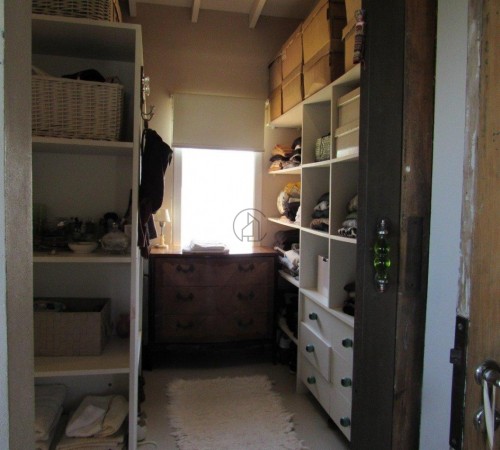   CASA EN VENTA  EN PINAMAR 2HABITACIONES.PILETA.GAS NATURAL