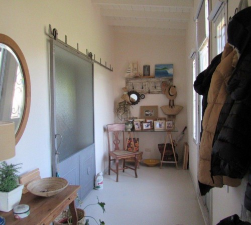   CASA EN VENTA  EN PINAMAR 2HABITACIONES.PILETA.GAS NATURAL