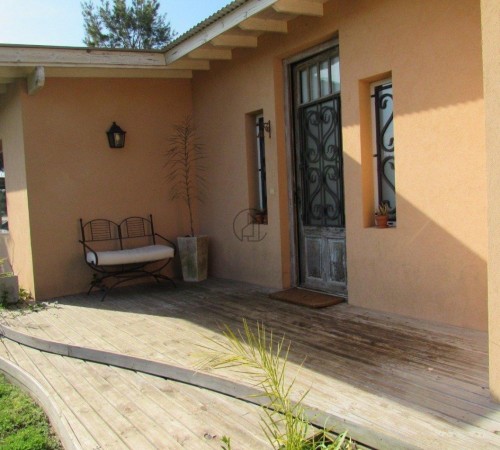   CASA EN VENTA  EN PINAMAR 2HABITACIONES.PILETA.GAS NATURAL