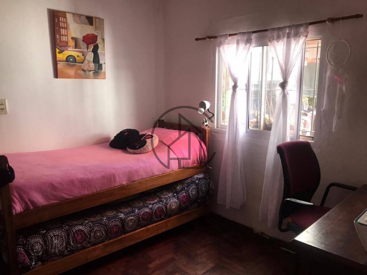 PH DE 4 DORM. EN VENTA  V. BALLESTER [SE ACEPTA PERMUTA POR DEPTO EN  ZONA NORTE , CABA Y PINAMAR ]