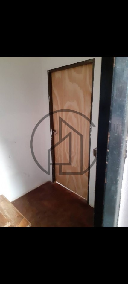 PH DE 4 DORM. EN VENTA  V. BALLESTER [SE ACEPTA PERMUTA POR DEPTO EN  ZONA NORTE , CABA Y PINAMAR ]