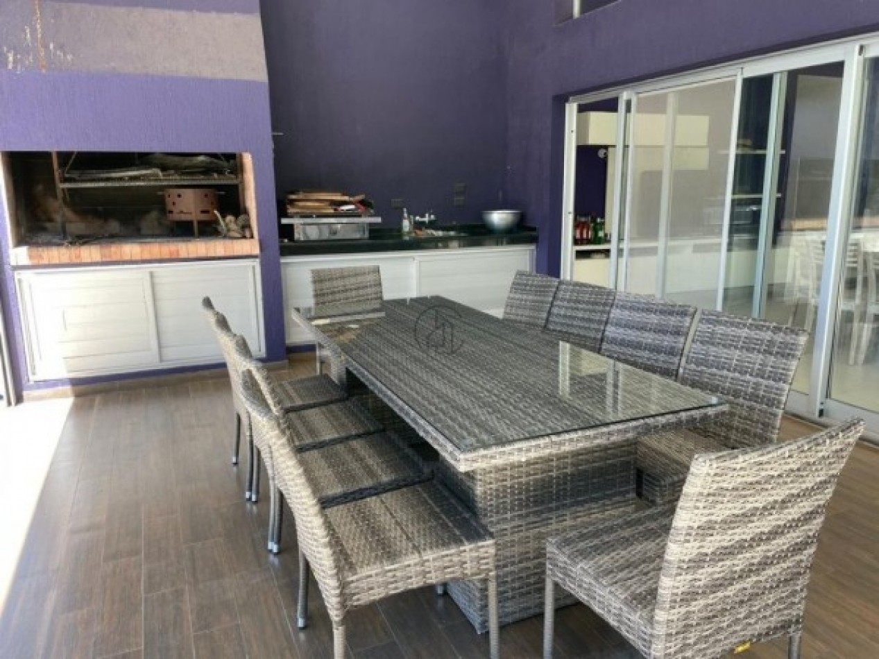 CASA EN ALQUILER EN ALAMOS  II PINAMAR