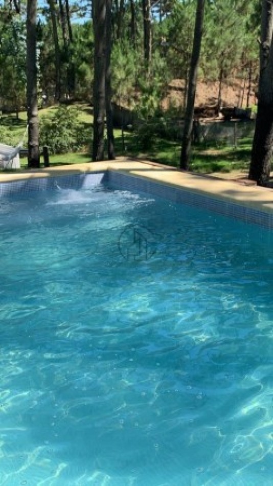 CASA EN ALQUILER EN ALAMOS  II PINAMAR