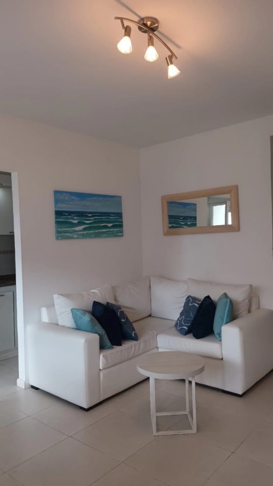 DEPARTAMENTO EN ALQUILER TEMPORARIO EN PINAMAR  P/6 PERSONAS VISTA AL MAR CON CON COCHERA CUBIERTA