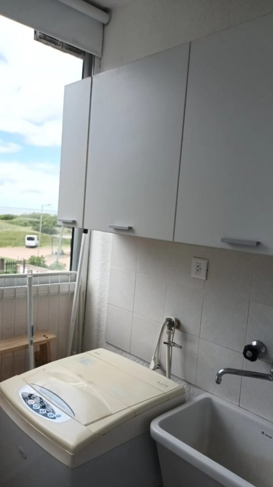 DEPARTAMENTO EN ALQUILER TEMPORARIO EN PINAMAR  P/6 PERSONAS VISTA AL MAR CON CON COCHERA CUBIERTA