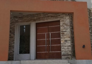DEPARTAMENTO EN VENTA EN PINAMAR DOS AMBIENTS CON COCHERA