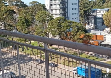 VENTA 2 AMB PINAMAR CENTRO
