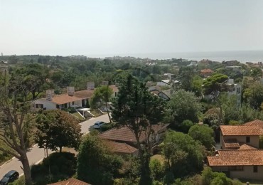 DEPARTAMENTO EN VENTA EN PINAMAR CENTRO .IMPECABLE [ FINANCIACION ] EVALUAMOS TU PROPUESTA 2 AMBIENTES AMPLIOS